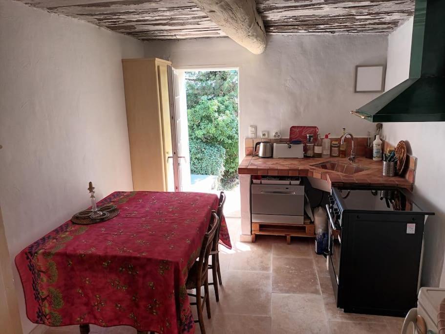 La Maison Bleue Montfort  Buitenkant foto